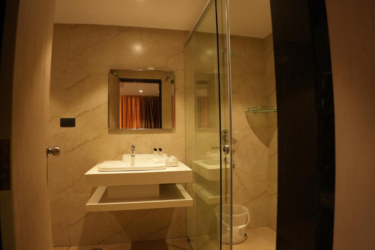Hotel Ocean Vista Bay Visakhapatnam Dış mekan fotoğraf